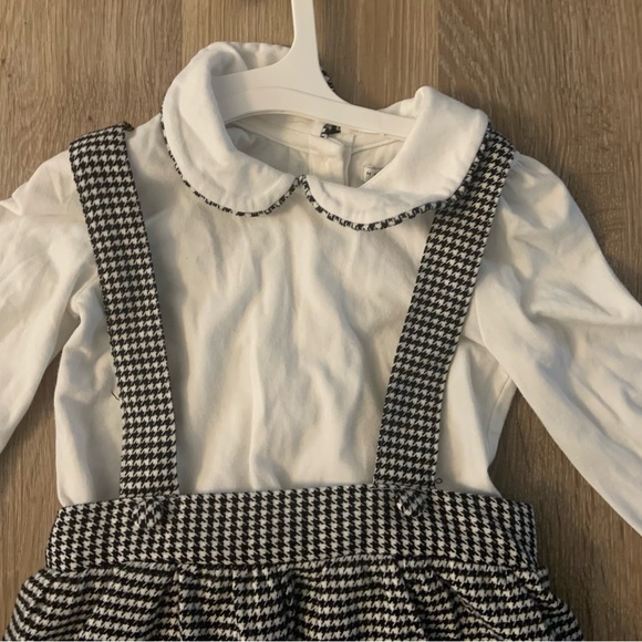 Max Studio Girl's Size 4T Black & White Checked Jumped Set With Matching Socks - Picture 2 of 9
